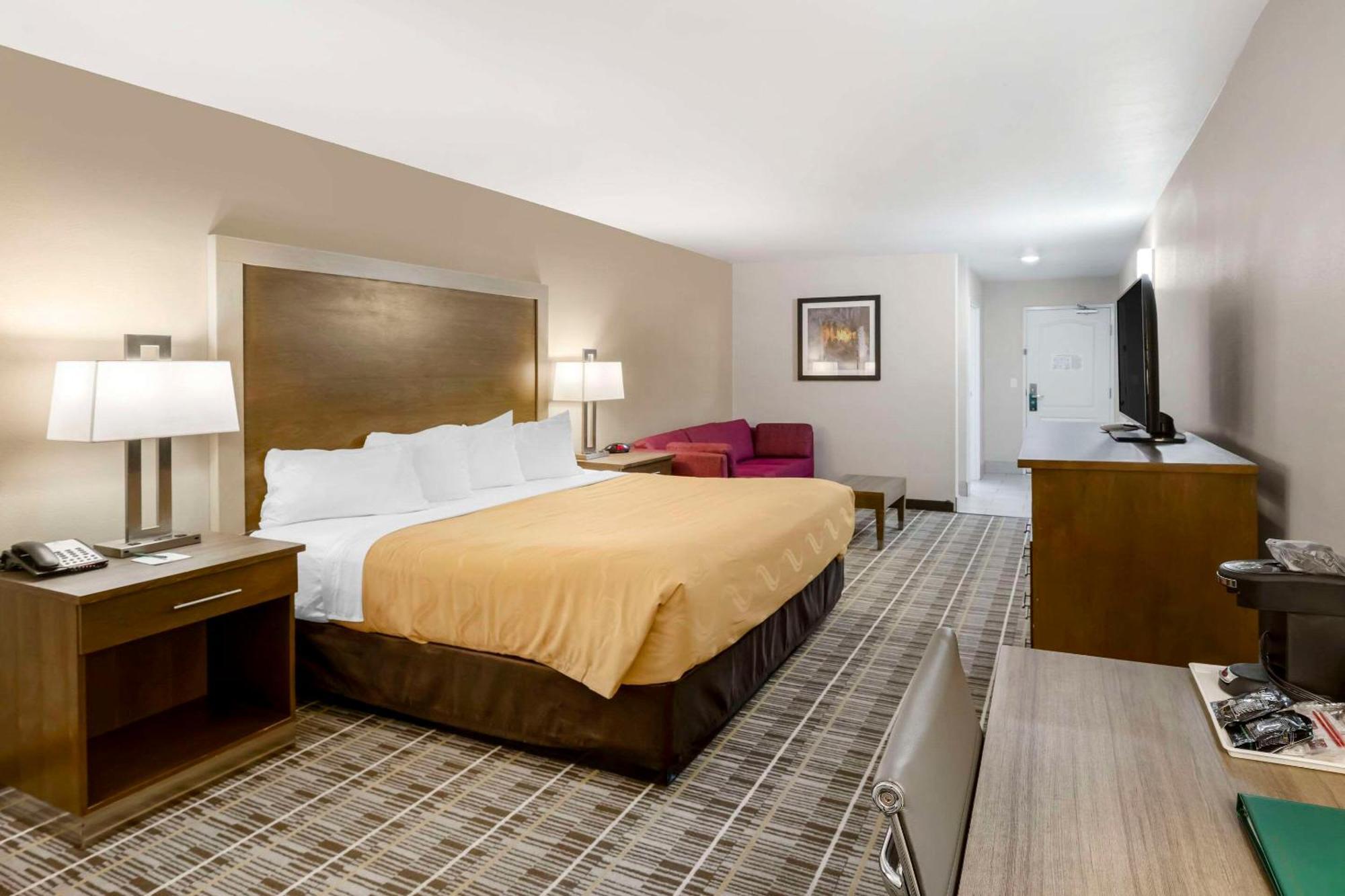 Quality Inn & Suites Carlsbad Caverns Area Eksteriør billede