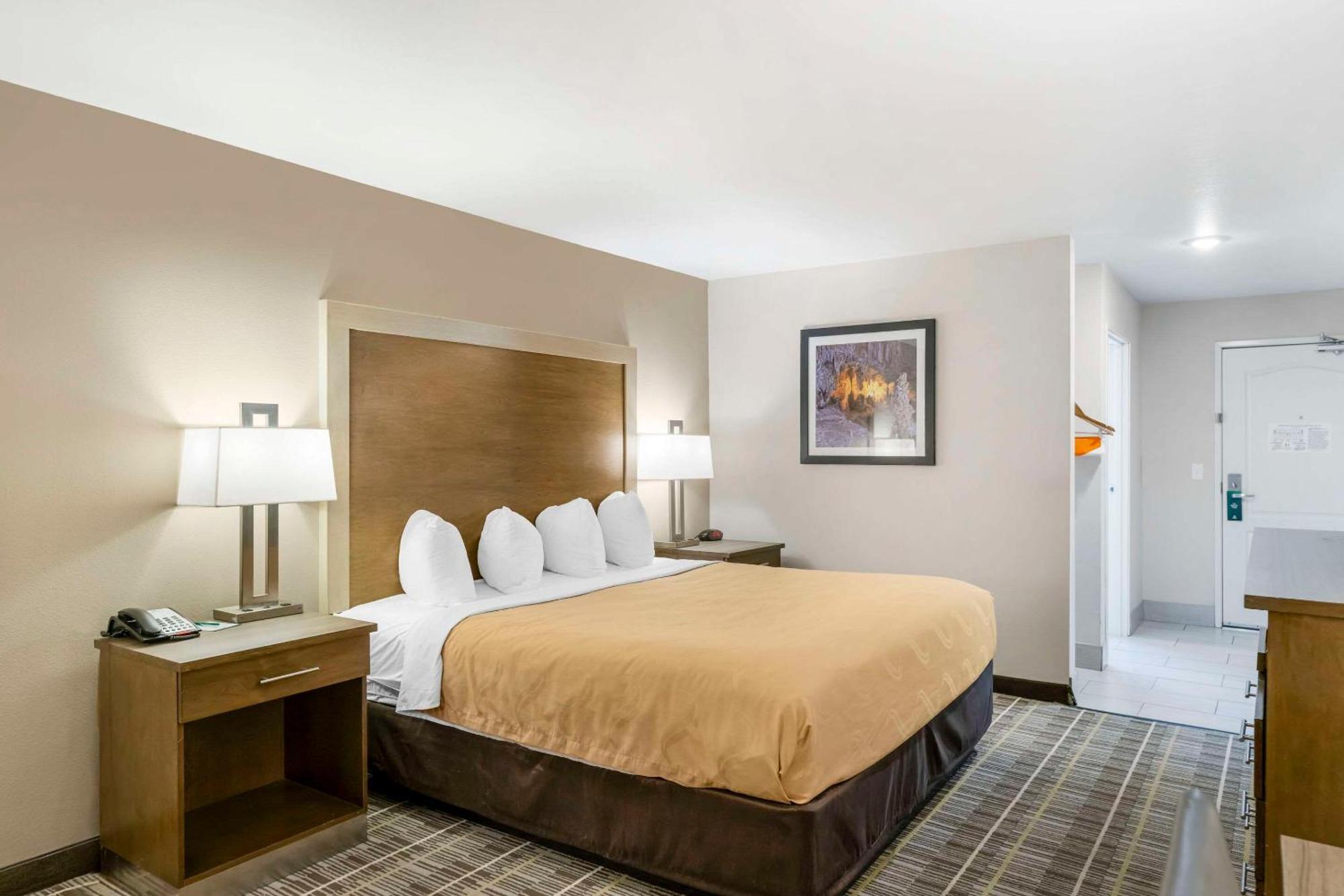 Quality Inn & Suites Carlsbad Caverns Area Eksteriør billede